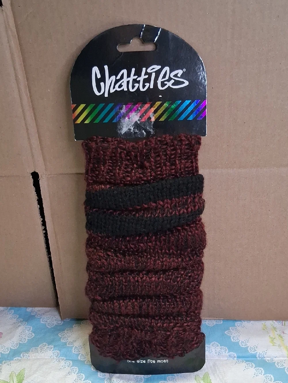 Chatties By Gina Group Burgundy and Black Ribbed Knit Legwarmers NWT